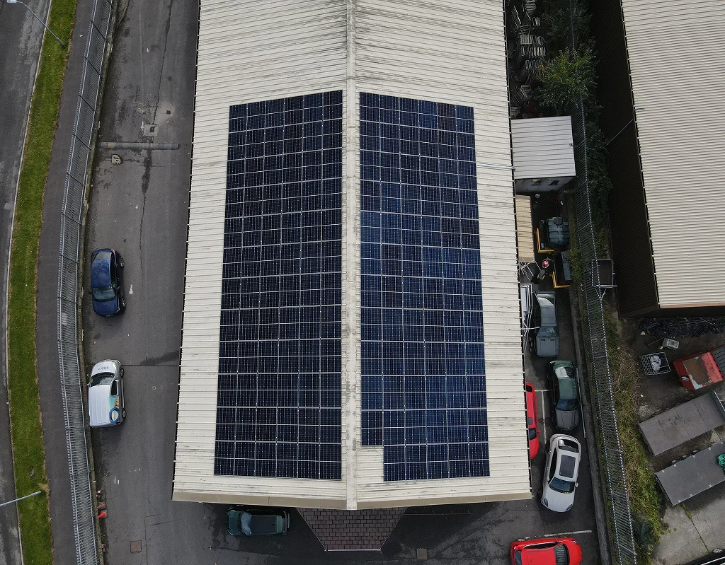 Solar PV rows across the O'Reilly's distribution centre roof